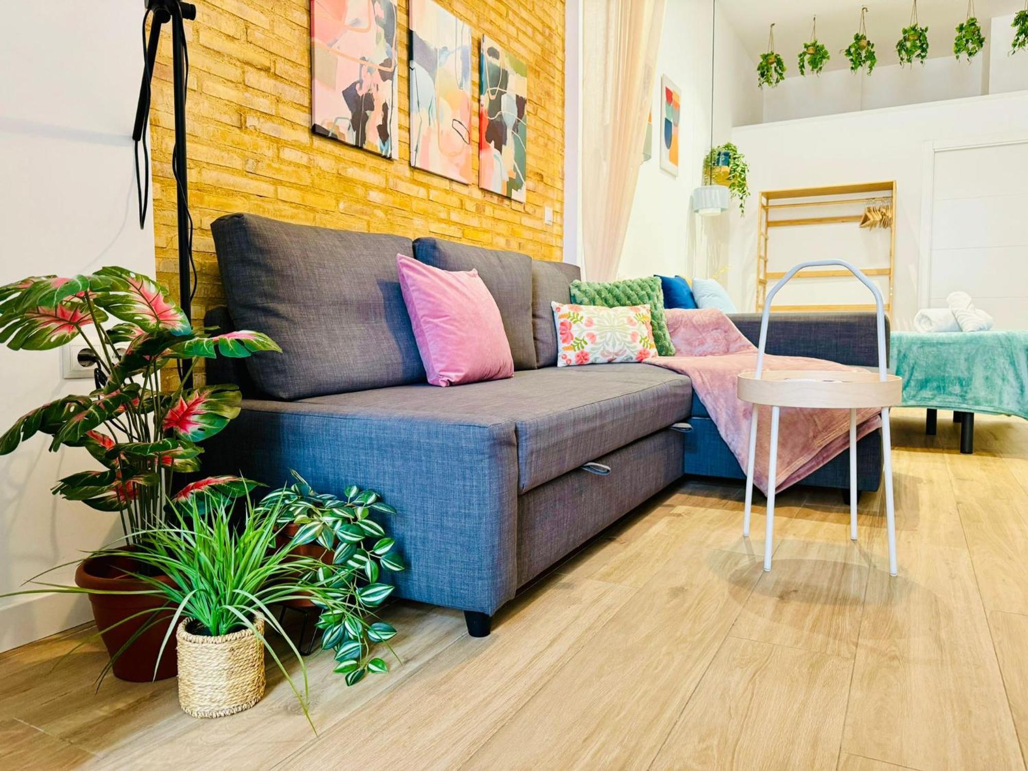 Relaxing Beachside Cabanyal Loft * Valencia